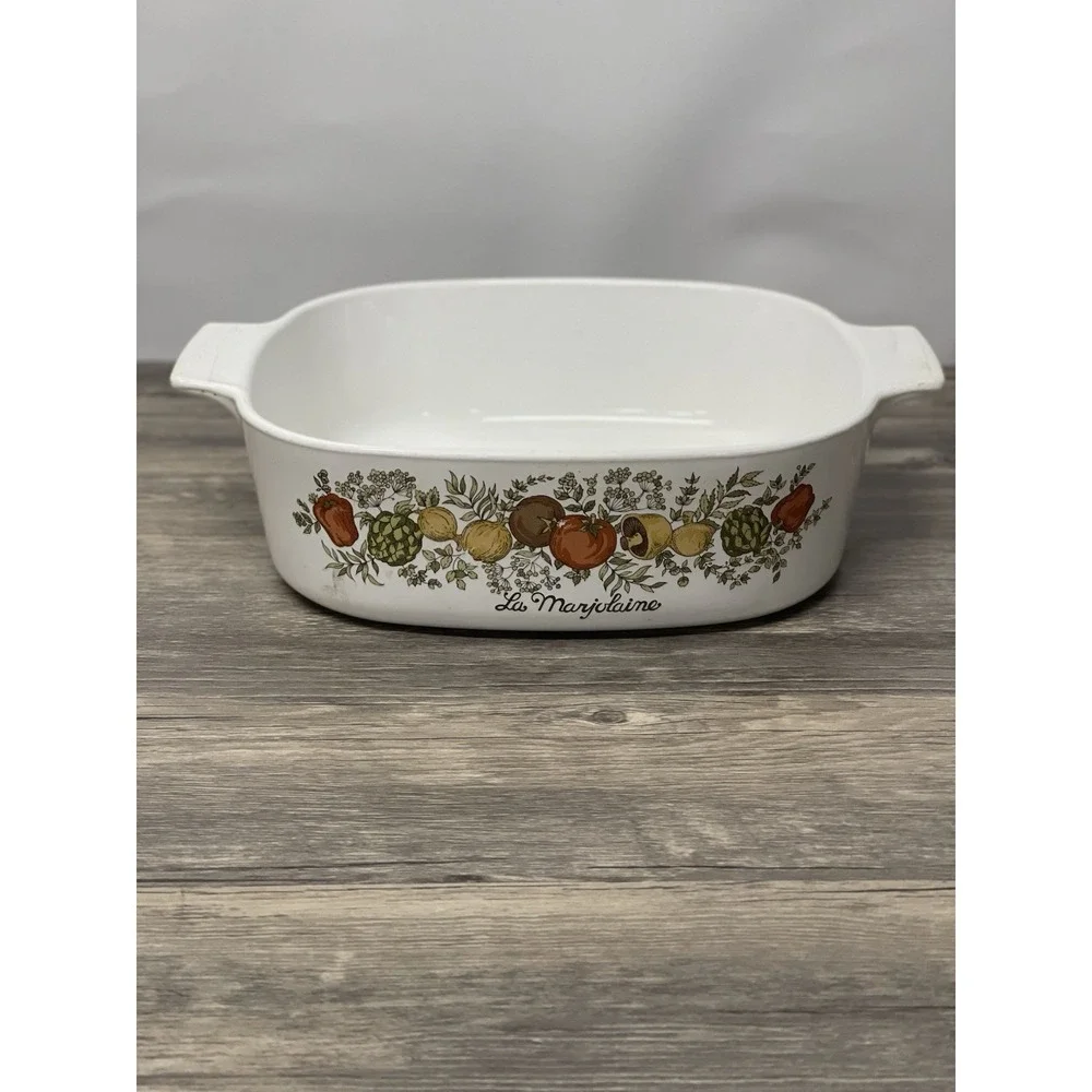 Vintage CorningWare La Marjolaine A-2-B 2 Qt Casserole Baking Dish USA